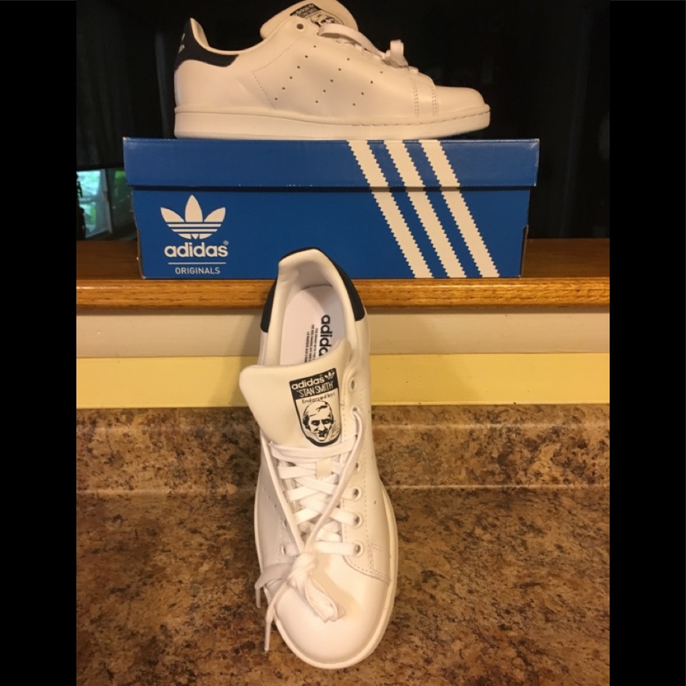NIB Men’s Adidas Stan Smith Tennis Sneakers Sz 8
